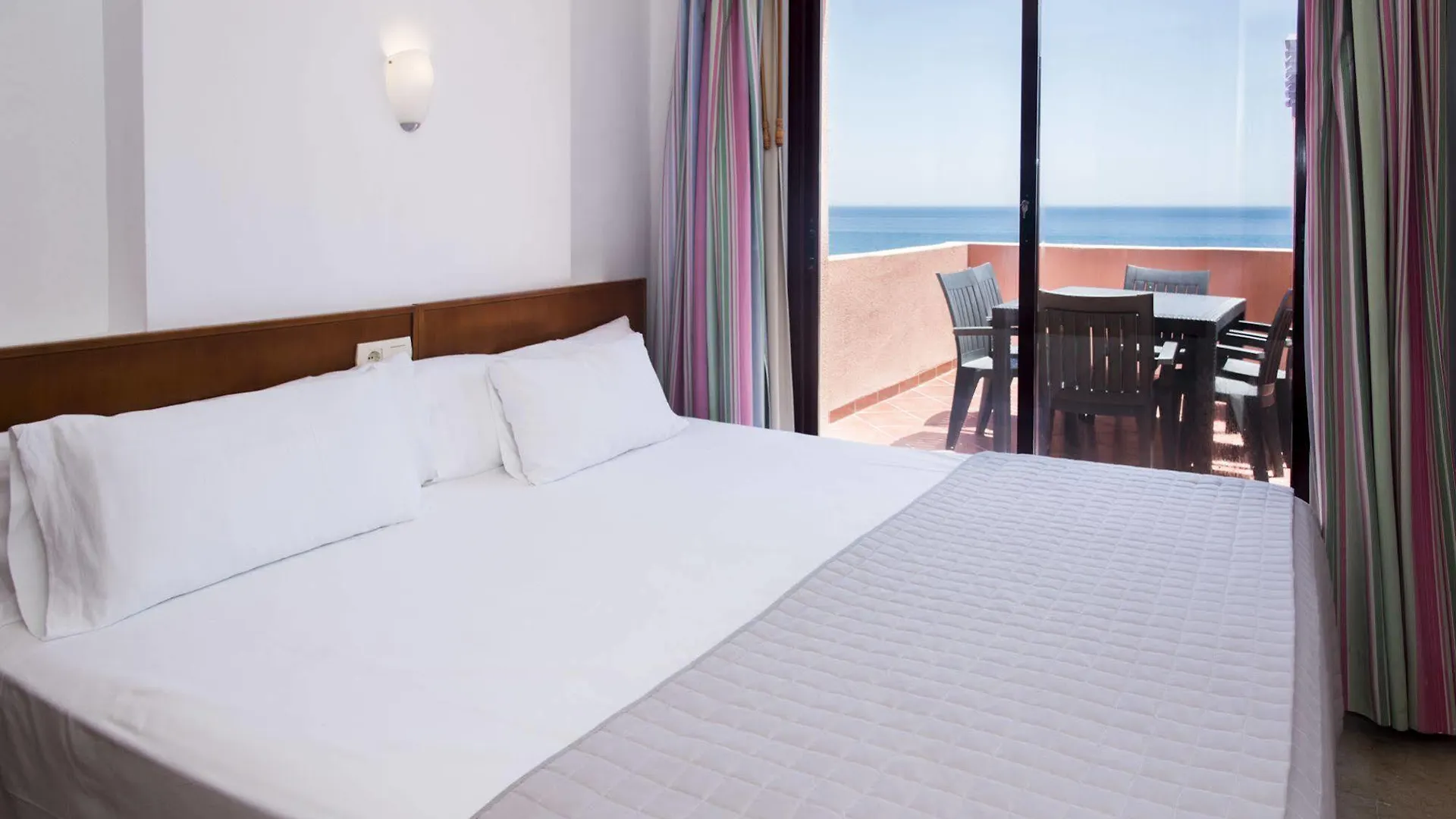 Apartamentos Turisticos Don Juan Manilva Apartman